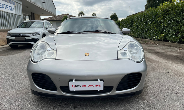 𝗣𝗼𝗿𝘀𝗰𝗵𝗲 𝟵𝟵𝟲 𝗖𝗮𝗿𝗿𝗲𝗿𝗮 𝟰𝗦