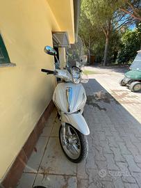 piaggio beverly