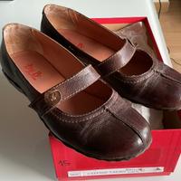 Ballerine con cinturino nr. 37