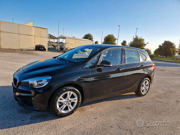 bmw 216  cdi. euro6 con 21mila km.
