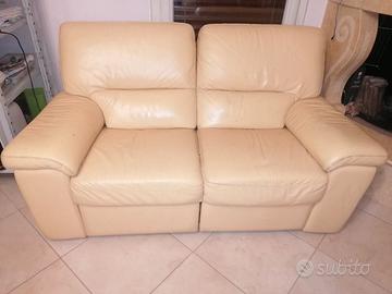 Divano reclinabile