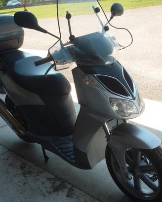Scooter Aprilia Sportcity 200cc Grigio metallizzat