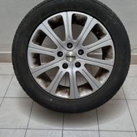 Cerchi in lega con pneumatici 205/55 R16 per Seat