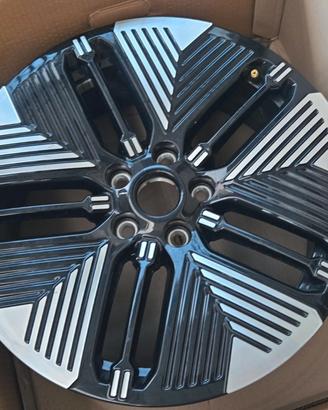 CERCHI IN LEGA 5x114 R18