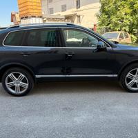 Volkswagen Touareg - 2017