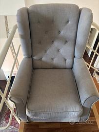 Poltrona bergere grigia