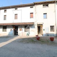 CASA SEMINDIPENDENTE A SAN POSSIDONIO