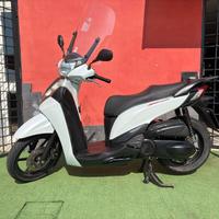 Honda SH 300 i