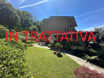 VILLA A SCHIERA A MONTICELLO BRIANZA