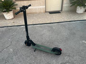 Monopattino elettrico Acer ES Series 1