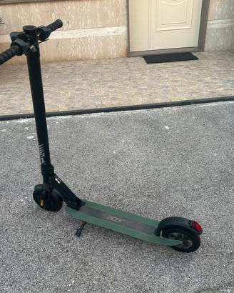 Monopattino elettrico Acer ES Series 1