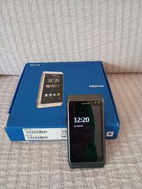 Telefono Nokia N8