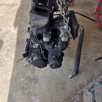 motore kawasaki zr750 