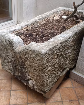 vasca di pietra 120 x40 cm