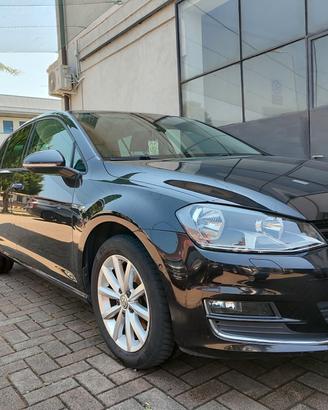 Volkswagen Golf 1.6 TDI 110 CV 5p. Executive BlueM