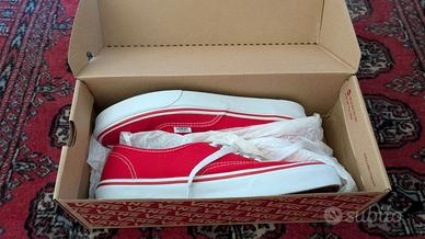 Vans Authentic - TG. 42 - colore Rosso