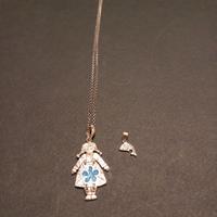 collana in argento 925 con bambina e delfino