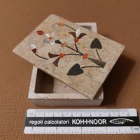 Scatolina pietra saponaria intarsiata