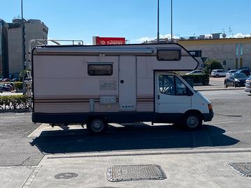 Camper turistico Rimor koala 100
