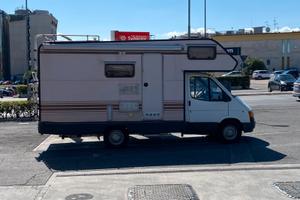 Camper turistico Rimor koala 100