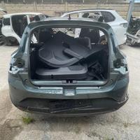 Ricambi Dacia Sandero 2024 Scocca per tagliate