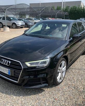 AUDI A3 SPB 30 TDI S tronic Admired*S-LINE*