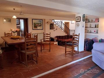 Pedara Villa singola con giardino