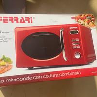 Forno microonde a cottura combinata