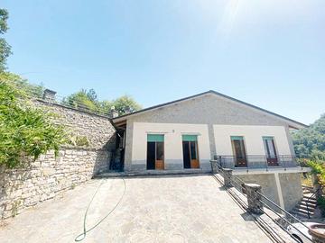 Casa singola in campagna Villaurbana, SL/444