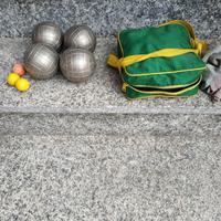 Boce piene da gioco più boccini.