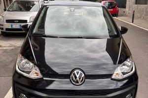 VOLSKWAGEN UP!