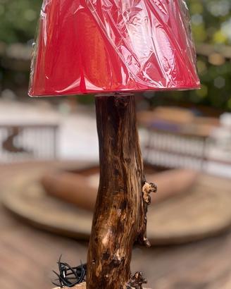 Lampada legno d’ulivo