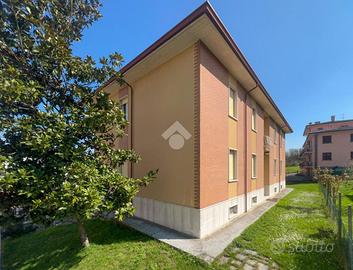 3 LOCALI A SANTA GIULETTA