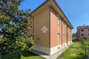 3 LOCALI A SANTA GIULETTA