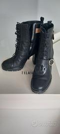 stivaletti  neri Prima  Classe 