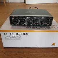 Scheda audio Behringer U-Phoria UMC202HD