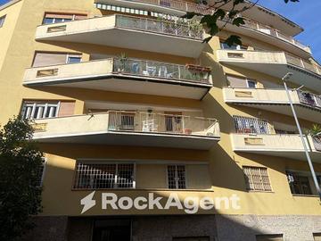 APPARTEMTAMENTO VIA UGO BALZANI 12