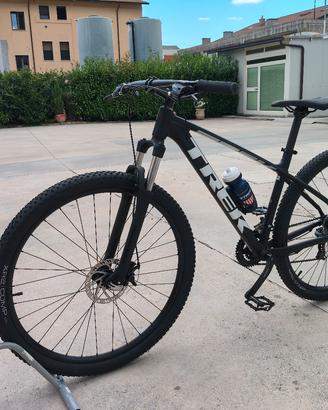 TREK MARLIN 4 