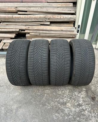 4 Gomme invernali Nexen 225/45 R17 M+S