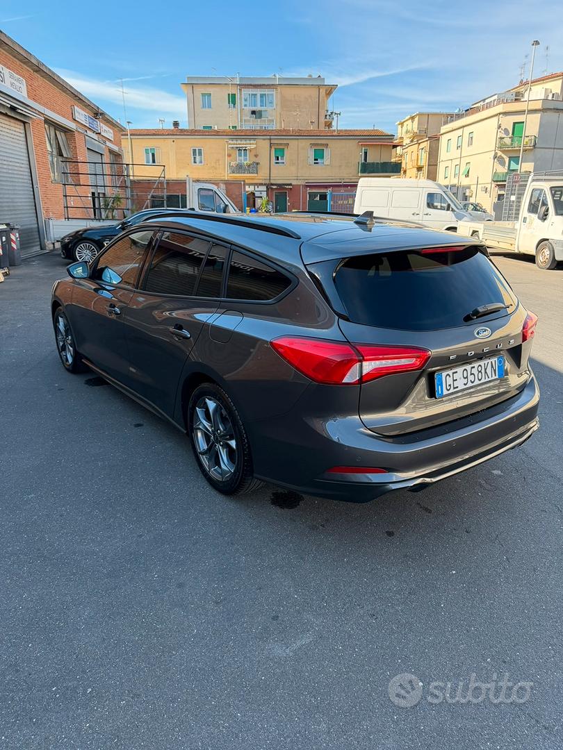 Ford Focus 2021 photo 3