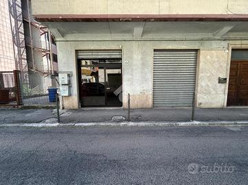 NEGOZIO A CASSINO