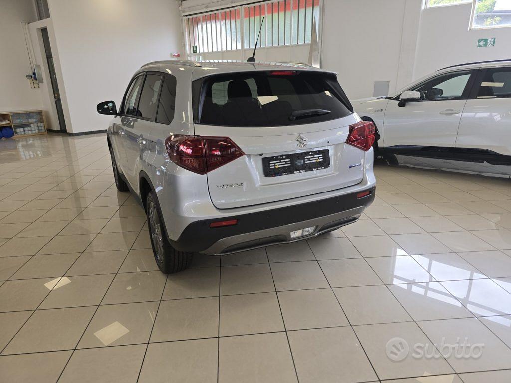 Suzuki Vitara photo 4