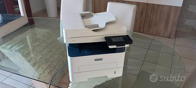 Stampante, fotocopiatdice Xerox B215
