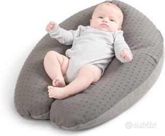Cuscino gravidanza e allattamento neonato