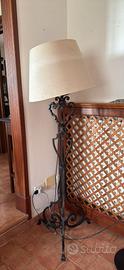 Lampada in ferro battuto