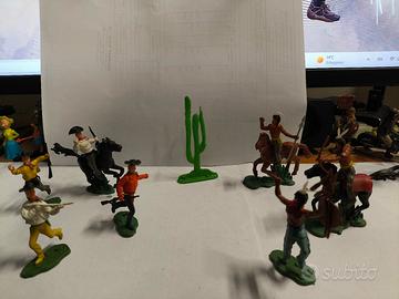 Lotto Soldatini Indiani e CowboysSwoppet Cloni  T