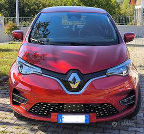 Zoe Intens R135  batteria di proprietà  da 52kWh 