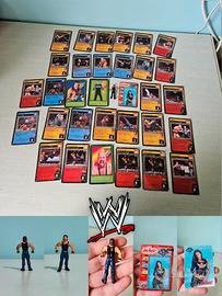 WWE (WWF) 2001 - 31 Carte World Wrestling + figure