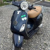 Piaggio vespa 125