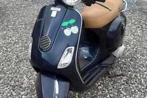 Piaggio vespa 125